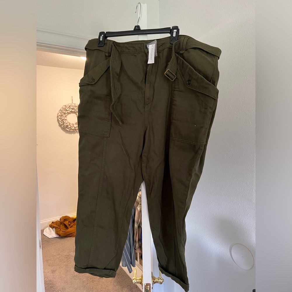 Banana Republic utility pants! NWT